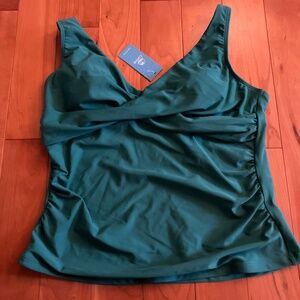 NWT Cupshe Tankini Top